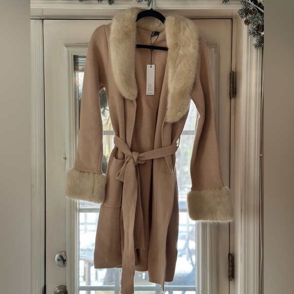 Love Token Sweaters - Light pink fur cardigan/coat